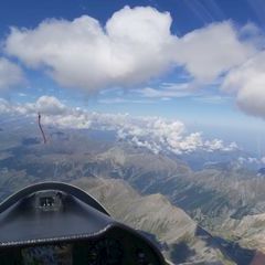 Flugwegposition um 12:56:42: Aufgenommen in der Nähe von Département Hautes-Alpes, Frankreich in 4007 Meter